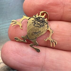 14k Gold Taz Pendant Tasmanian Devil Warner Bros Michael Anthony 1993